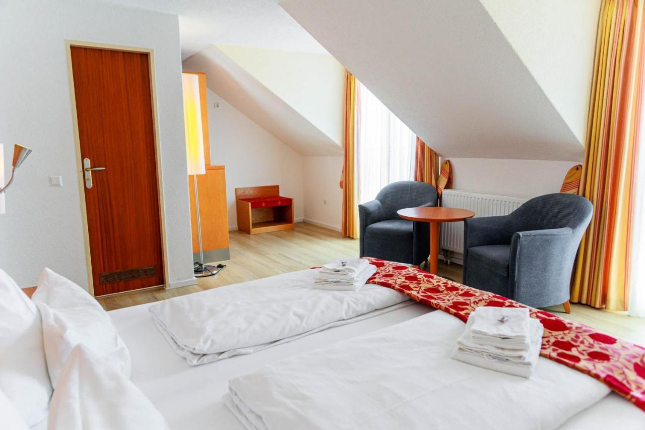 Bodensee-Hotel Kreuz Uhldingen-Muhlhofen Bagian luar foto