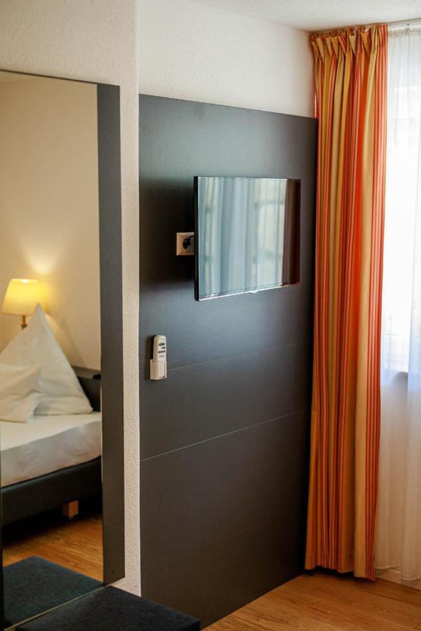 Bodensee-Hotel Kreuz Uhldingen-Muhlhofen Bagian luar foto